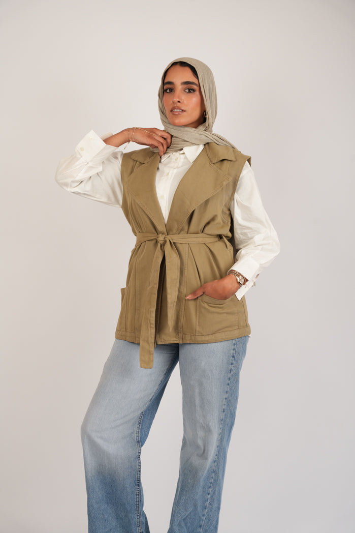 Belted Jaberdin Long Vest